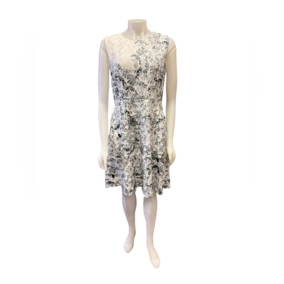 Karl Lagerfeld Dress EUC Midi Floral White Grey Sleeveless Size 6 - Picture 2 of 11